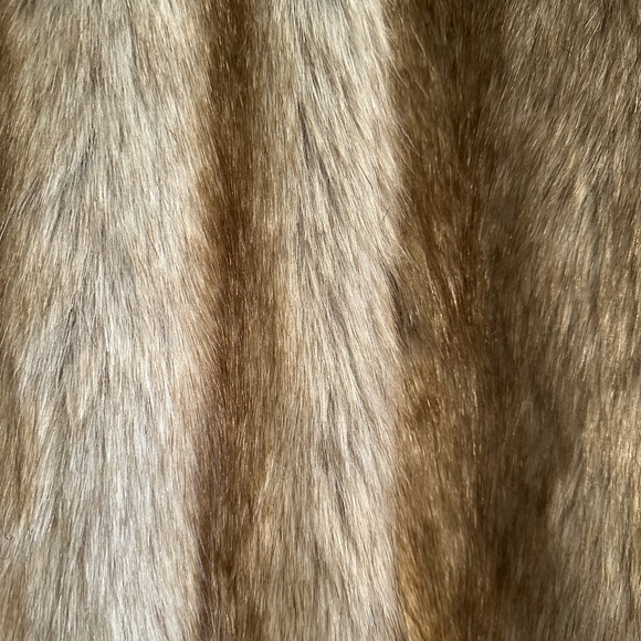 Totême Long Beige Faux Fur🤍 - Picture 6 of 13